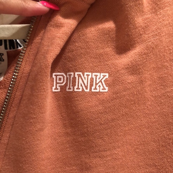 VS Pink Half-Zip Crop Hoodie with Flowy Sleeves - Picture 3 of 6
